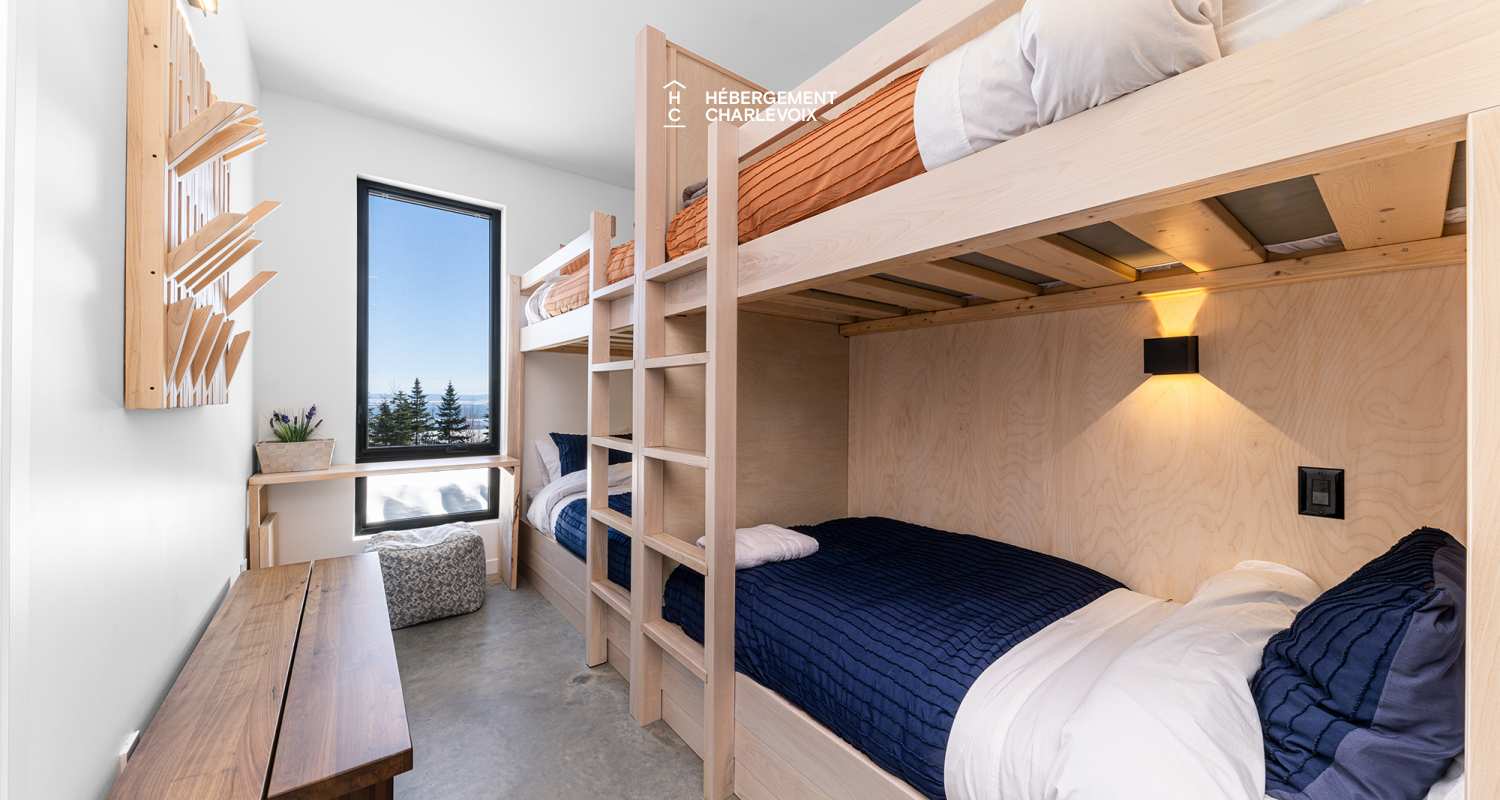 ALT-49 - A billiard room to entertain evenings.